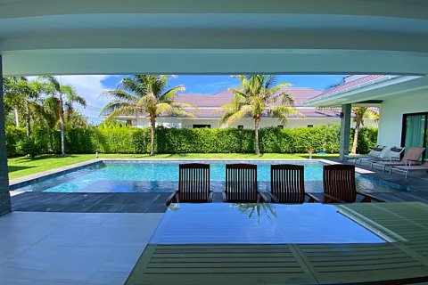 Villa à Hua Hin, Thaïlande 3 chambres № 168660 - photo 14