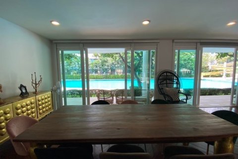 Condo in Hua Hin, Thailand, 4 bedrooms  № 168659 - photo 7