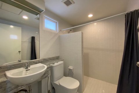 Condo in Hua Hin, Thailand, 4 bedrooms  № 168659 - photo 19