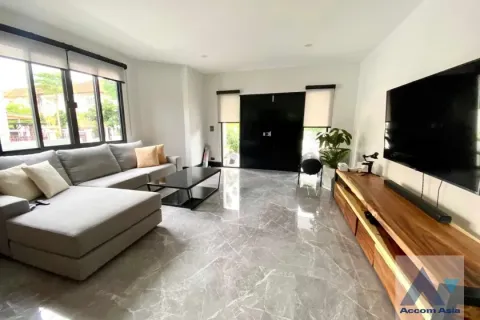 Haus in Suan Luang, Bangkok, Thailand 3 Schlafzimmer № 216955 - Foto 2