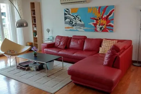 Condo in Watthana, Bangkok, Thailand, 3 bedrooms  № 216961