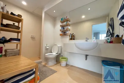 Eigentumswohnung in Huai Khwang, Bangkok, Thailand, 2 Schlafzimmer № 218596 - Foto 9
