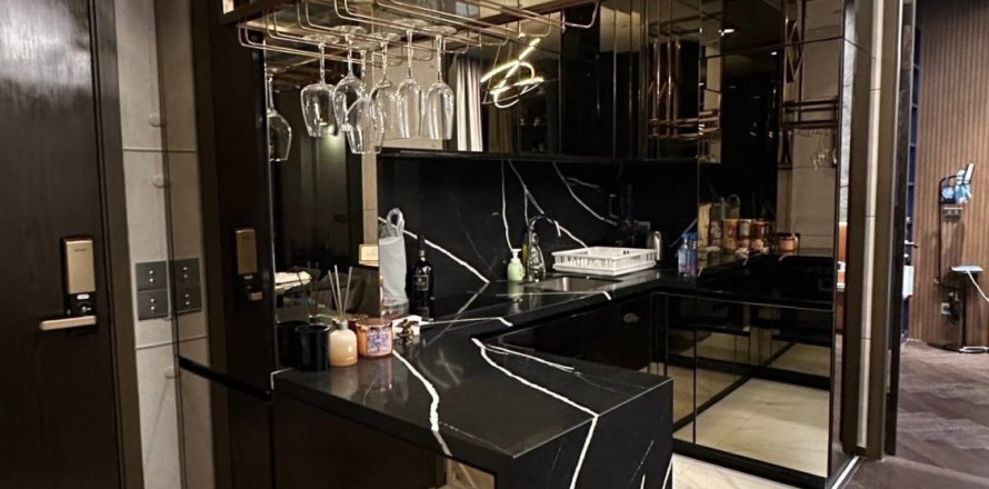 Studio dans le Condo à Khlong Toei, Bangkok, Thaïlande  № 156176