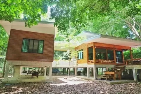 House in Nakhon Sawan, Thailand 3 bedrooms № 156175 - photo 1