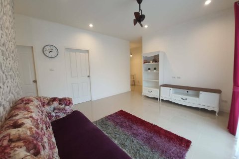 House in Hua Hin, Thailand 3 bedrooms № 156173 - photo 2