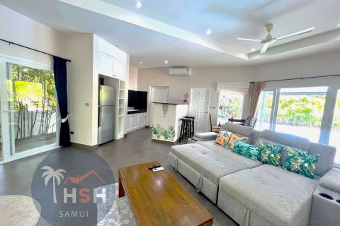 Villa in Ko Samui, Thailand 2 bedrooms № 180039 - photo 9