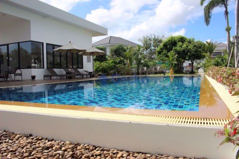 House in Pattaya, Thailand 3 bedrooms № 201880 - photo 24