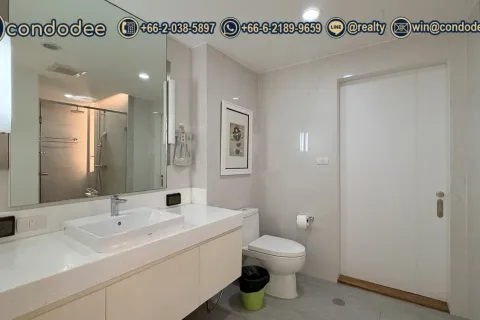Condo in Bangkok, Thailand, 2 bedrooms № 201881 - photo 19