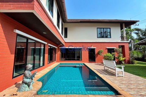 House in Pattaya, Thailand 3 bedrooms № 201878 - photo 4