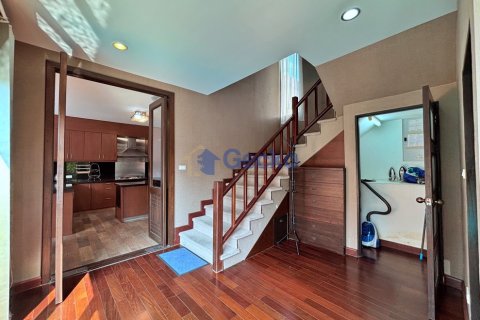 House in Pattaya, Thailand 3 bedrooms № 201878 - photo 28