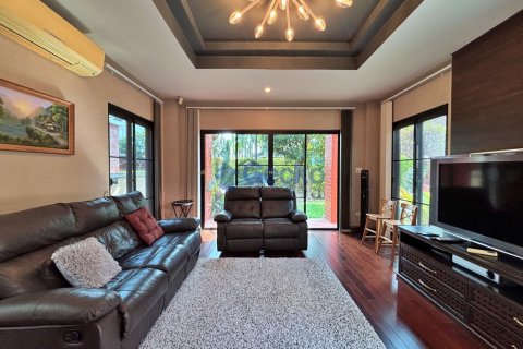 House in Pattaya, Thailand 3 bedrooms № 201878 - photo 7