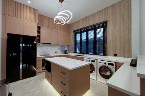 บ้านในพัทยา, ประเทศไทย 4 ห้องนอน № 195794 - รูปถ่าย 9