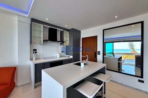 Condo in Pattaya, Thailand, 1 bedroom  № 195793 - photo 9