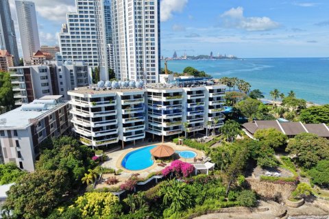 Condo in Pattaya, Thailand, 1 bedroom  № 195793 - photo 24