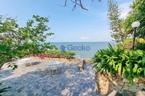 Condo in Pattaya, Thailand, 1 bedroom  № 195793 - photo 20
