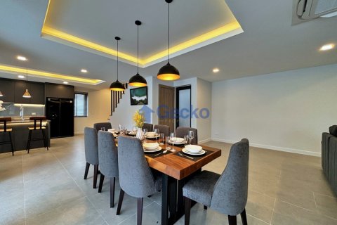 บ้านในพัทยา, ประเทศไทย 4 ห้องนอน № 195798 - รูปถ่าย 11