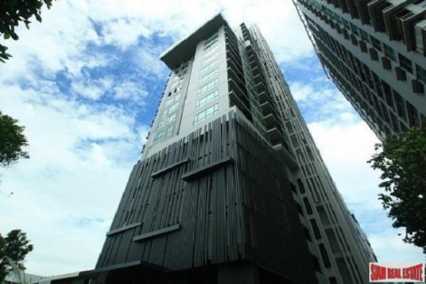 Apartment in Bangkok, Thailand 1 bedroom № 193814