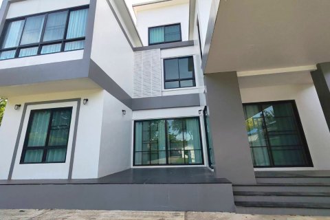 Villa in Chiang Mai, Thailand 5 bedrooms № 141414 - photo 3