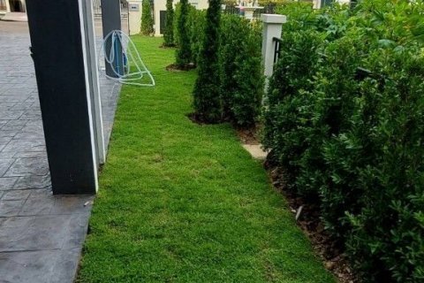 House in Chiang Mai, Thailand 4 bedrooms № 137448 - photo 13