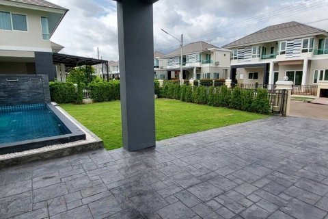 House in Chiang Mai, Thailand 4 bedrooms № 137448 - photo 15