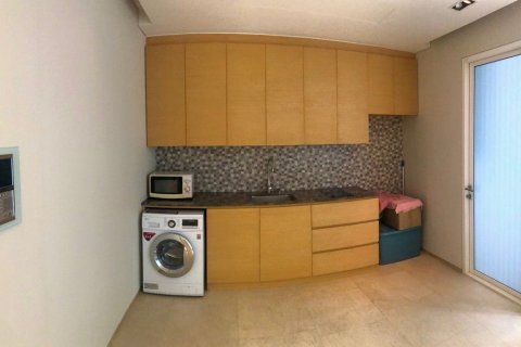 Studio in the Condo in Bang Rak, Bangkok, Thailand  № 137449 - photo 5
