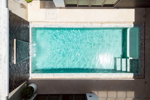 Villa in Phuket, Thailand 3 bedrooms № 137581 - photo 2