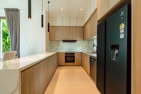 Villa in Phuket, Thailand 3 bedrooms № 137581 - photo 13