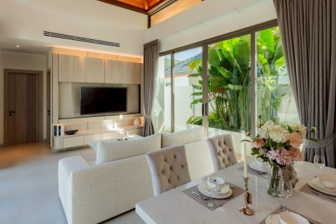 Villa in Phuket, Thailand 3 bedrooms № 137581 - photo 3