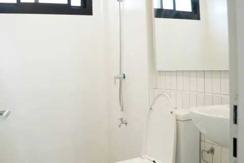 Таунхаус в Бангне, Бангкок, Таиланд с 2 спальнями  № 160578 - фото 4