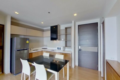 Condo in Sathon, Bangkok, Thailand, 2 bedrooms  № 136926 - photo 2