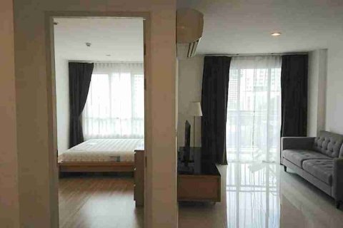 Condo in Bangkok, Thailand, 1 bedroom  № 183656