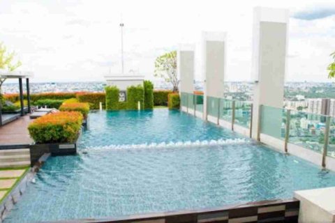 Condo in Bangkok, Thailand, 1 bedroom № 183661 - photo 2