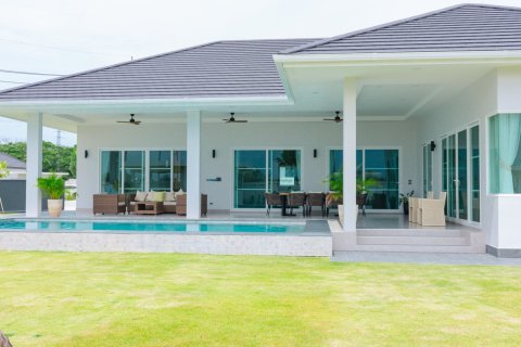 Haus in Hua Hin, Thailand 3 Schlafzimmer № 221932 - Foto 30