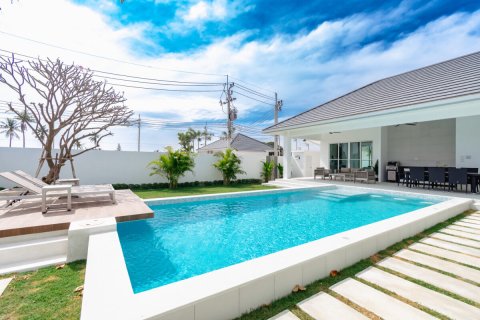 Villa in Hua Hin, Thailand 3 Schlafzimmer № 221928 - Foto 6