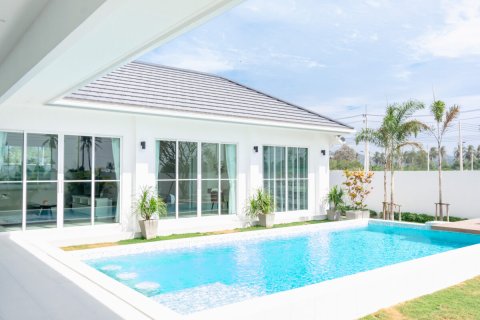 Villa in Hua Hin, Thailand 3 Schlafzimmer № 221928 - Foto 4