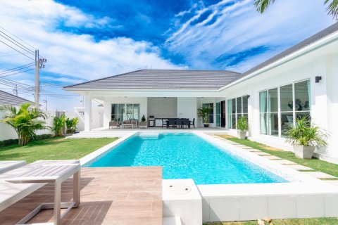 Chalet de 3 dormitorios en Hua Hin, Tailandia № 221928