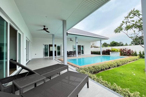 Villa in Hua Hin, Thailand 3 Schlafzimmer № 221926 - Foto 5