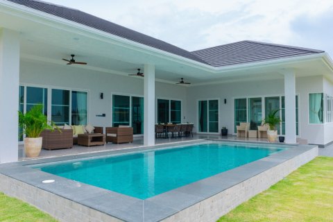 Haus in Hua Hin, Thailand 3 Schlafzimmer № 221930 - Foto 29