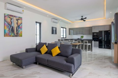 Villa in Hua Hin, Thailand 3 Schlafzimmer № 221927 - Foto 7
