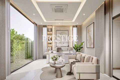 House in Pattaya, Thailand 5 bedrooms № 197980 - photo 5