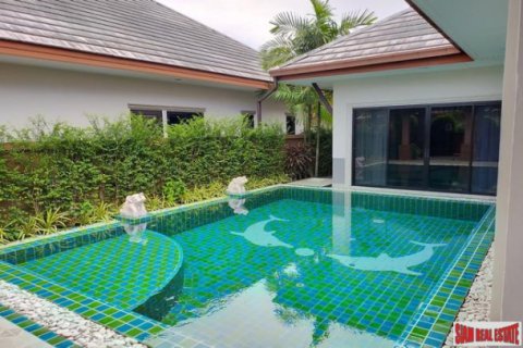 Villa in Pattaya, Thailand 2 bedrooms № 194105