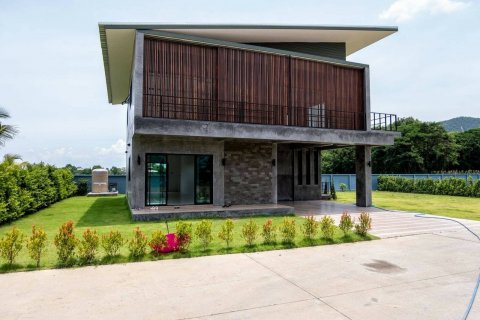 House in Chiang Mai, Thailand 13 bedrooms № 121866 - photo 14