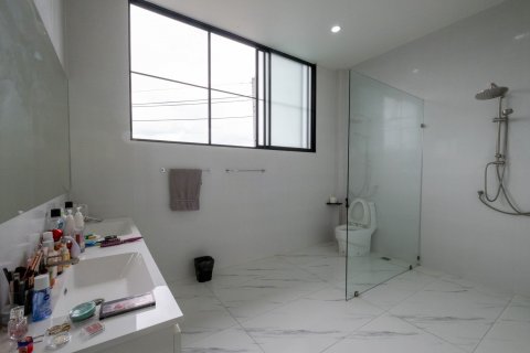 House in Chiang Mai, Thailand 7 bedrooms № 121796 - photo 21