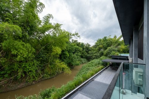 House in Chiang Mai, Thailand 7 bedrooms № 121796 - photo 2