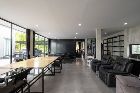 House in Chiang Mai, Thailand 7 bedrooms № 121796 - photo 12