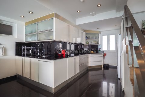 Condo in Pattaya, Thailand, 3 bedrooms  № 70342 - photo 26