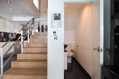 Condo in Pattaya, Thailand, 3 bedrooms  № 70342 - photo 4