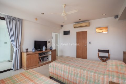Condo in Pattaya, Thailand, 3 bedrooms  № 70342 - photo 18