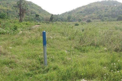 Land in Hua Hin, Thailand 25600 sq.m. № 151631 - photo 3