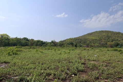 Land in Hua Hin, Thailand 25600 sq.m. № 151631 - photo 4